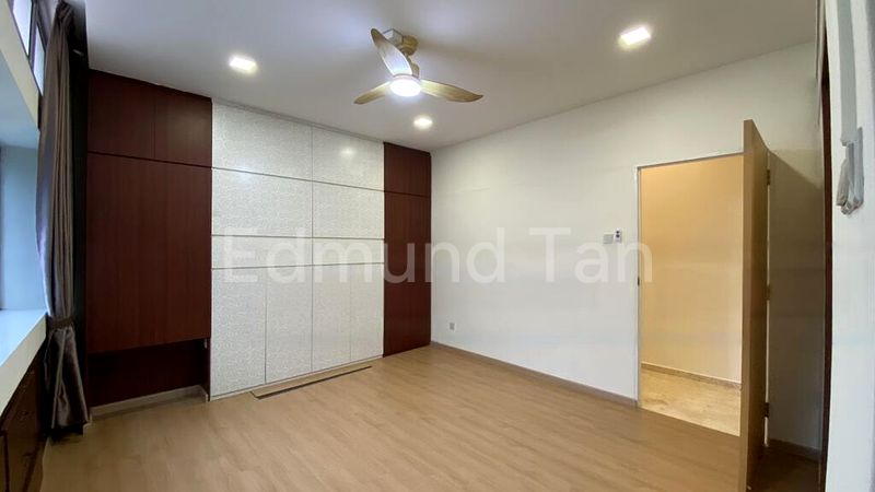 3 Bed Condo for Sale in  King's Mansion - Image 3